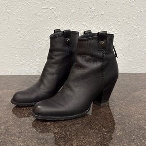 Stuart Weitzman‎ Black Leather Western Ankle Boots
